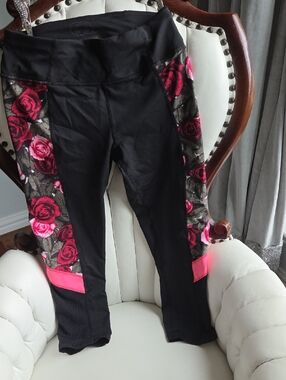 Betsey Johnson Women’s Black Leggings with Pink Rose Side Panels